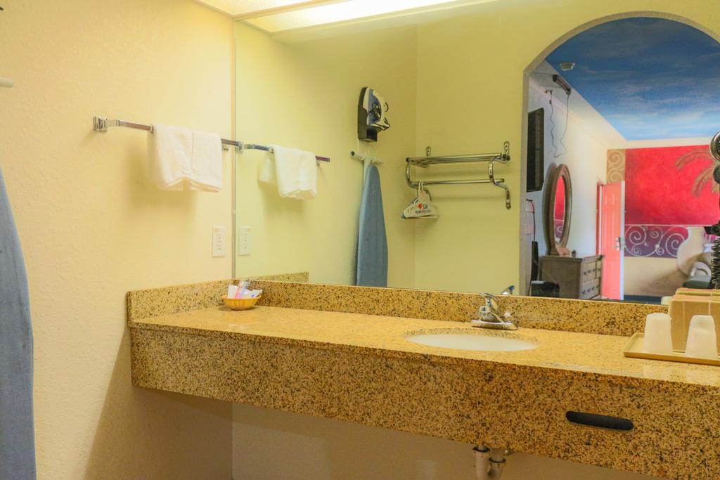 The Symphony Inn & Suites Houston Rom bilde